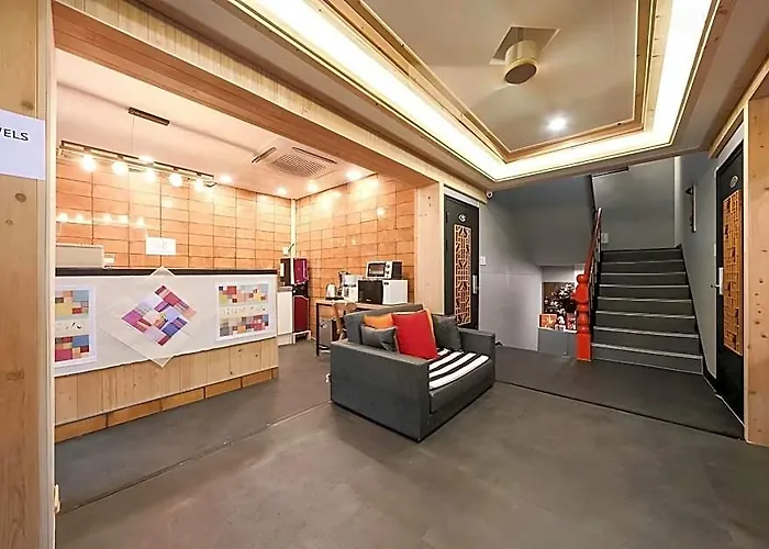 仁寺洞r旅舍 首爾